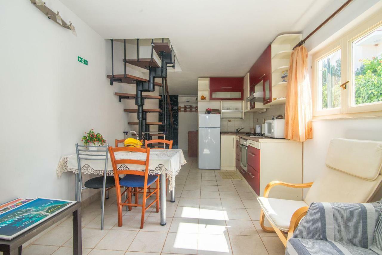 Apartment Josipa Vinišće 외부 사진